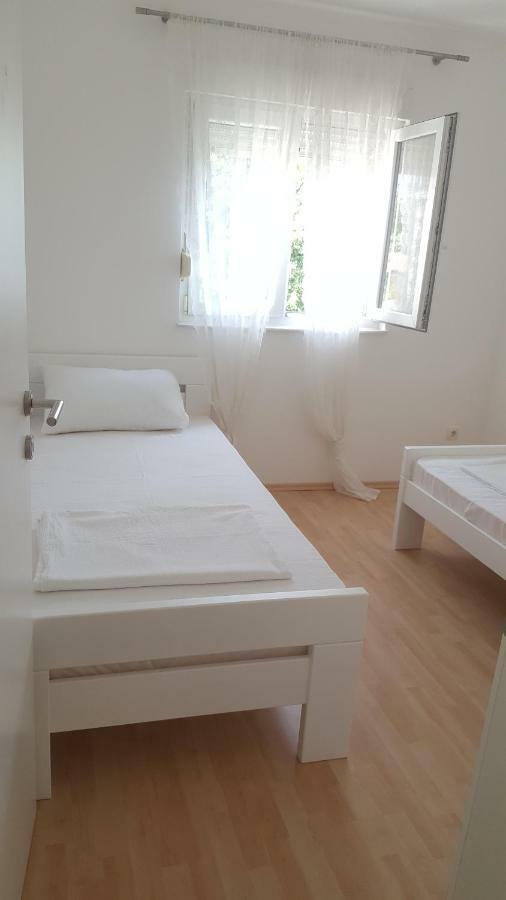 Apartment Rita Мостар Екстер'єр фото